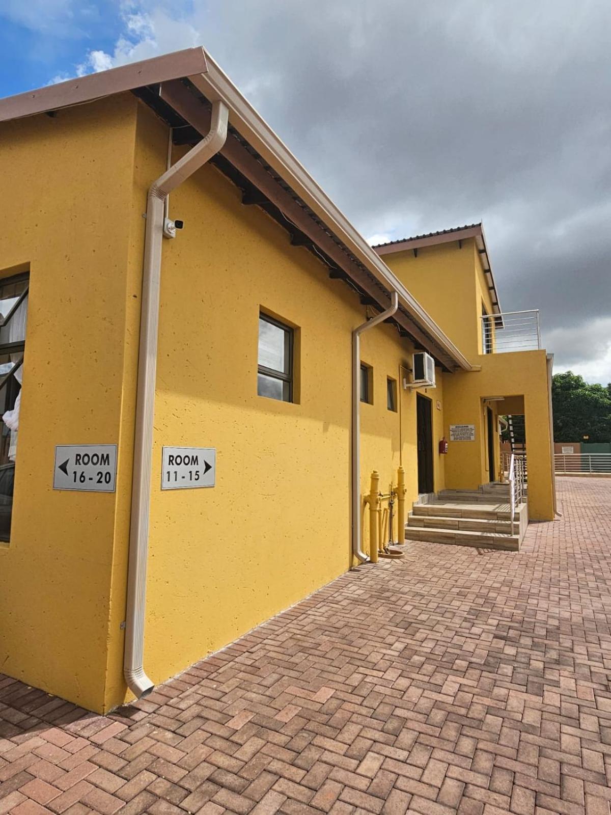 Divine Guest Lodge 勒斯滕堡 外观 照片