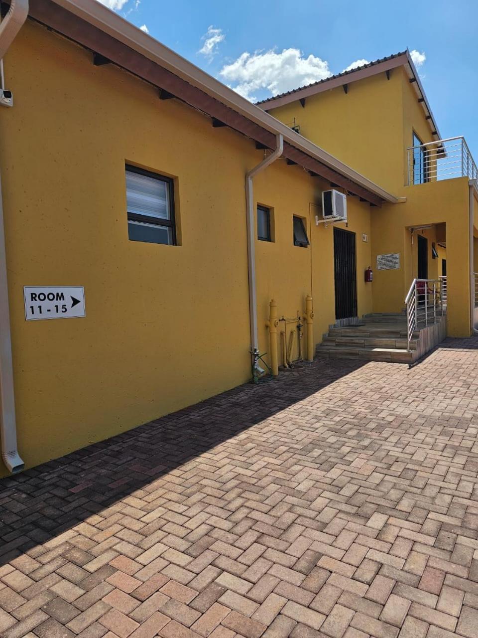 Divine Guest Lodge 勒斯滕堡 外观 照片