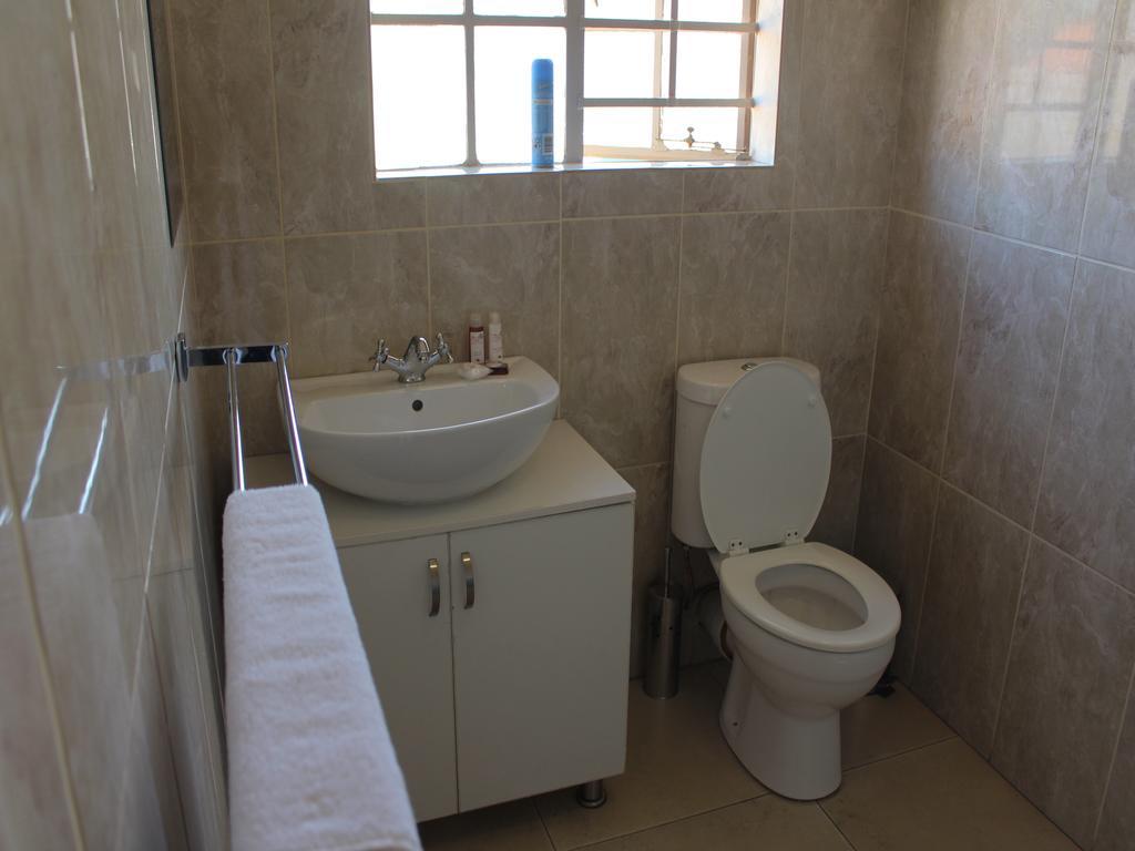 Divine Guest Lodge 勒斯滕堡 外观 照片