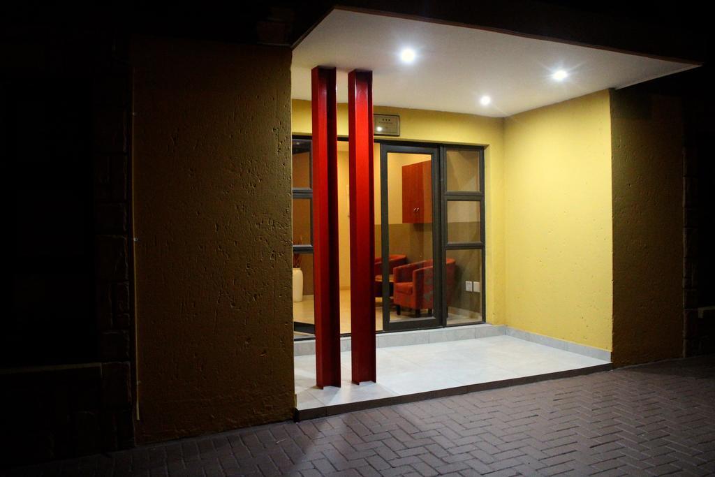 Divine Guest Lodge 勒斯滕堡 外观 照片